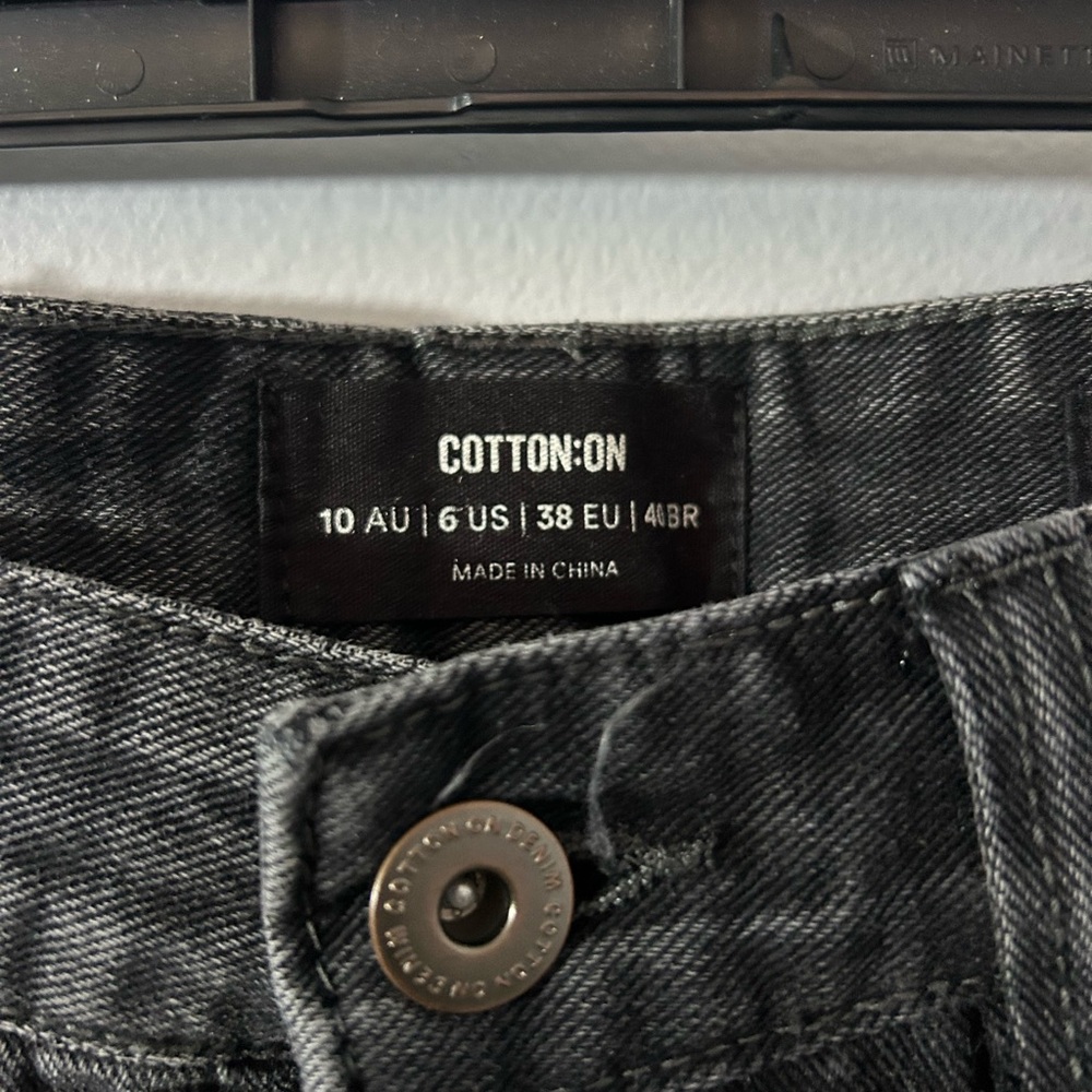 Cotton On Charcoal Jean Shorts - Picture 2 of 3